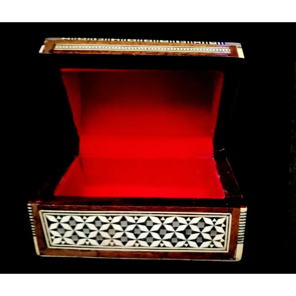 Handcrafted Mosaic Decorative Trinket Box Abalone Inlaid Middle Eastern Moorish
